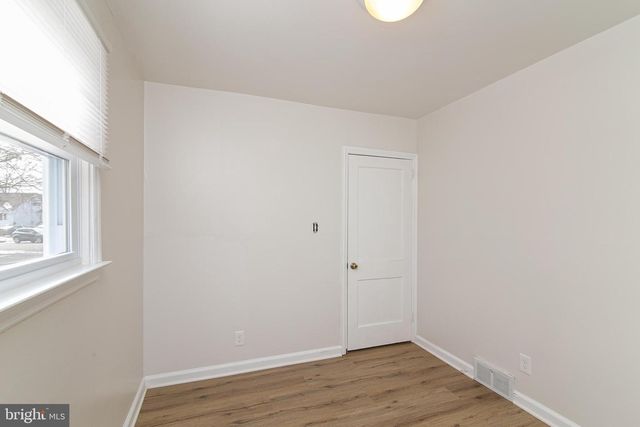 1001 ARMISTICE DR, Burlington, NJ 08016