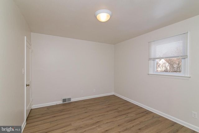 1001 ARMISTICE DR, Burlington, NJ 08016