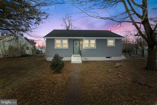 1001 ARMISTICE DR, Burlington, NJ 08016