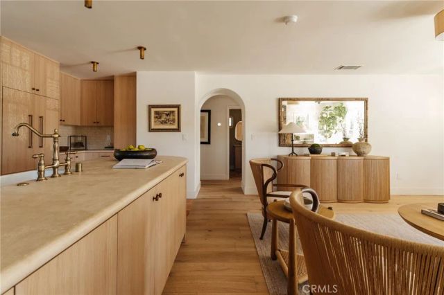 3371 Garden, Los Angeles, CA 90039