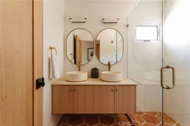3371 Garden, Los Angeles, CA 90039