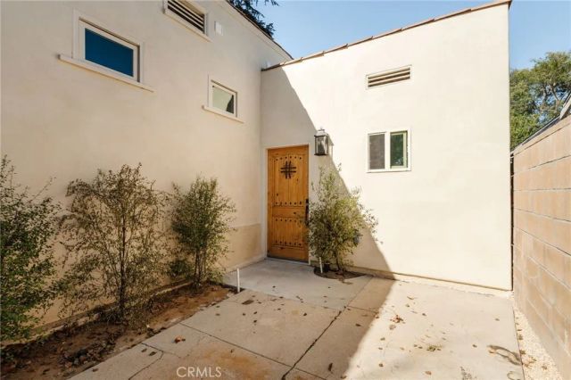 3371 Garden, Los Angeles, CA 90039