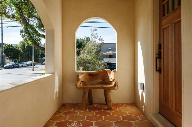 3371 Garden, Los Angeles, CA 90039