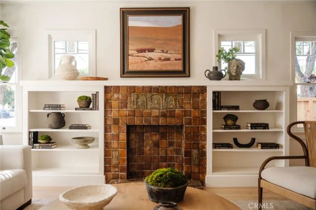 3371 Garden, Los Angeles, CA 90039