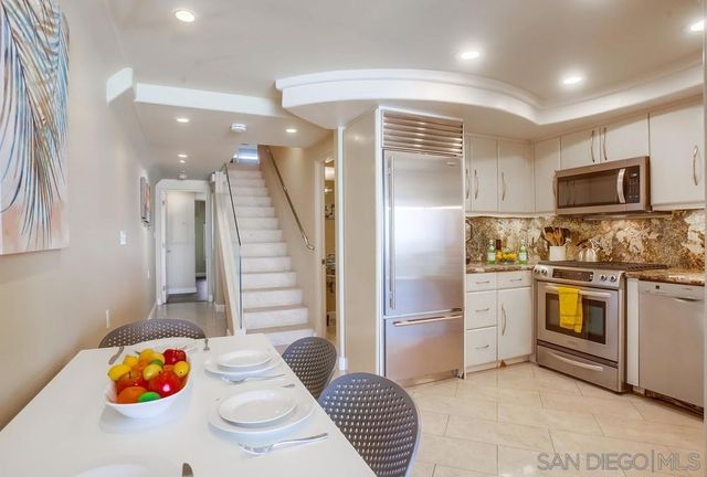 3607 Ocean Front Walk 4, San Diego, CA 92109