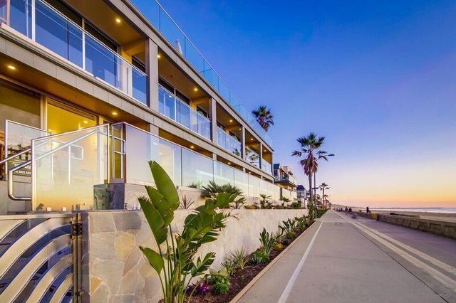 3607 Ocean Front Walk 4, San Diego, CA 92109