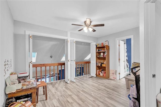 222 Bridgewater DR, Newport News, VA 23603
