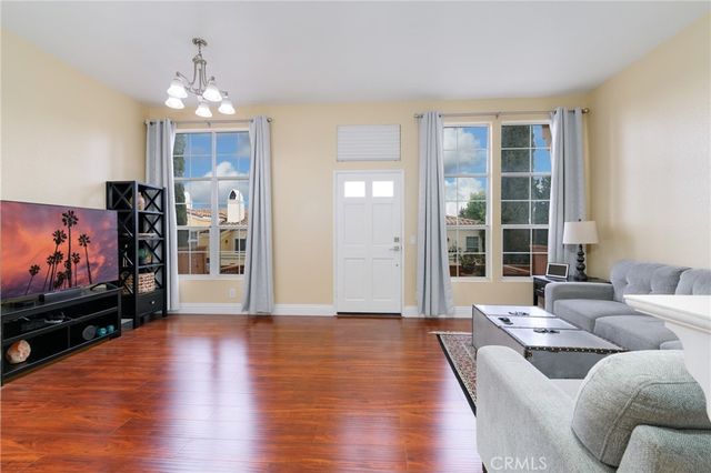8125 E Santo Court, Anaheim Hills, CA 92808