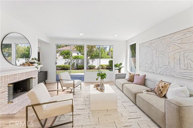 9 Figaro, Irvine, CA 92606