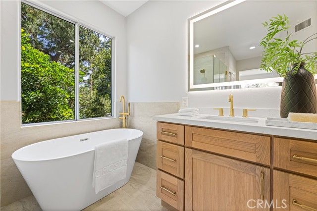 9 Figaro, Irvine, CA 92606