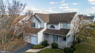 10 N LOTUS CIR N, Bear, DE 19701