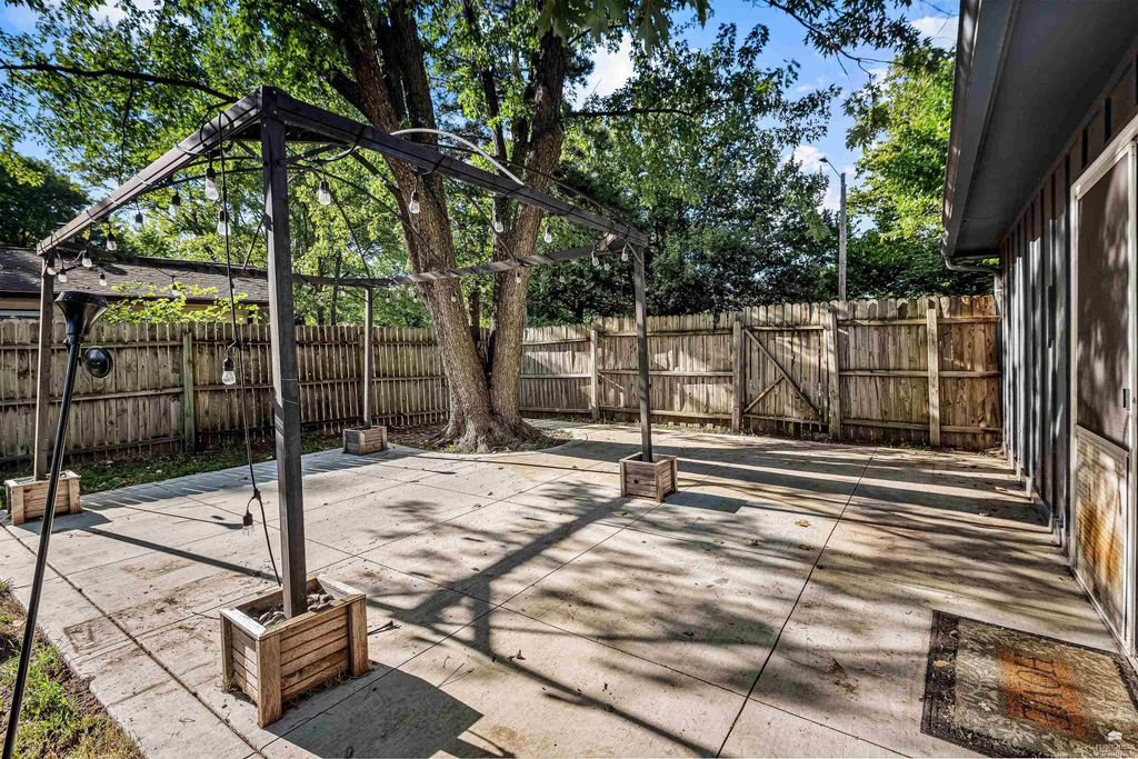 2413 Charolais Lane, Manhattan, KS 66502