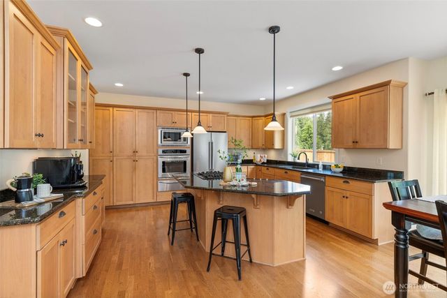 6840 NW Ranger Way, Silverdale, WA 98383