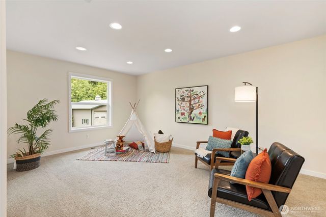 6840 NW Ranger Way, Silverdale, WA 98383