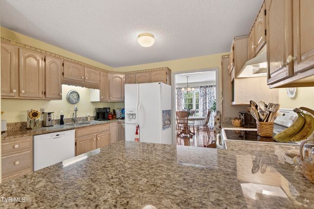 18403 Ironwood Loop, Abingdon, VA 24210