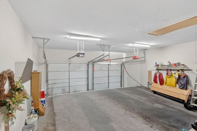 18403 Ironwood Loop, Abingdon, VA 24210