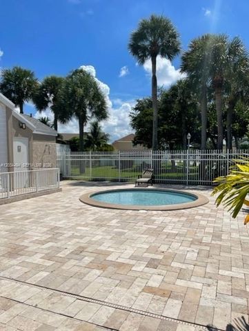 11160 SW 11th Pl 11160, Davie, FL 33324