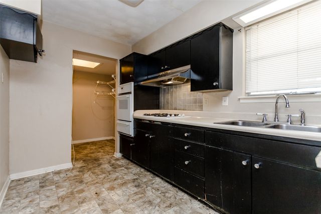 511 Fairview Drive, Richardson, TX 75081