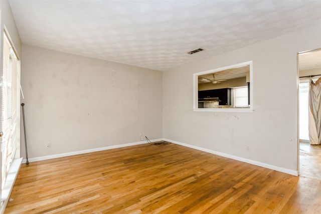 511 Fairview Drive, Richardson, TX 75081