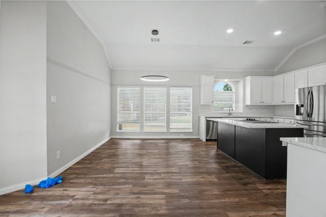 805 Saratoga Drive, Southlake, TX 76092