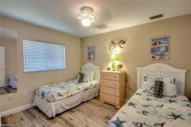 2720 SW 51st ST, Cape Coral, FL 33914