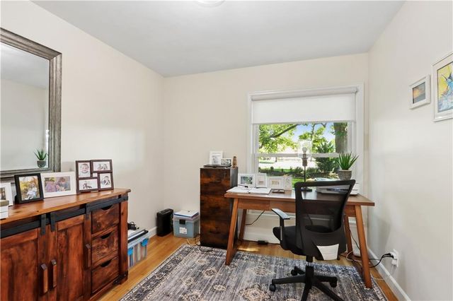 2001 W 86th Street, Leawood, KS 66206