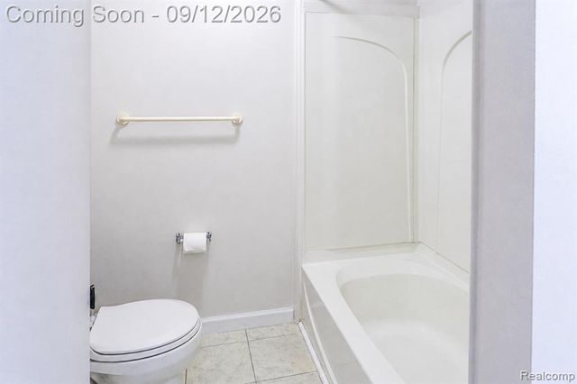 6980 Harvard Lane 127, Canton, MI 48187