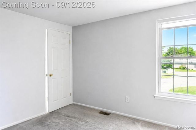 6980 Harvard Lane 127, Canton, MI 48187