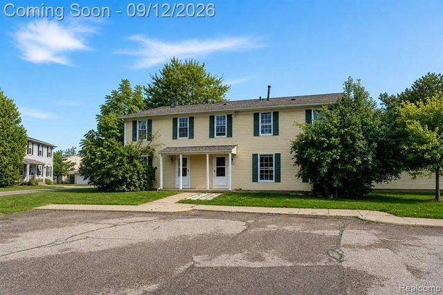 6980 Harvard Lane 127, Canton, MI 48187