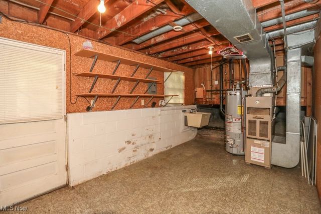 675 Midway Drive, Ravenna, OH 44266