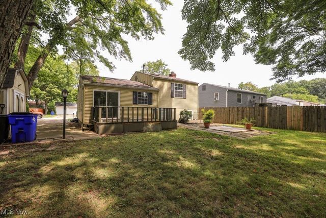 675 Midway Drive, Ravenna, OH 44266