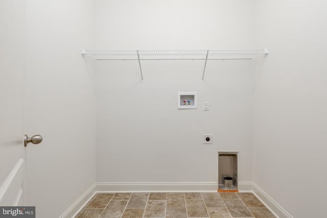 487-2 MULLICA HILL RD, Mullica Hill, NJ 08062