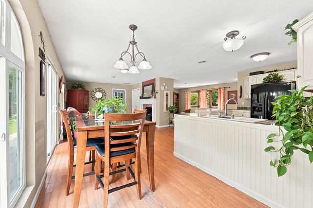 20181 Miller Road, South Bend, IN 46614
