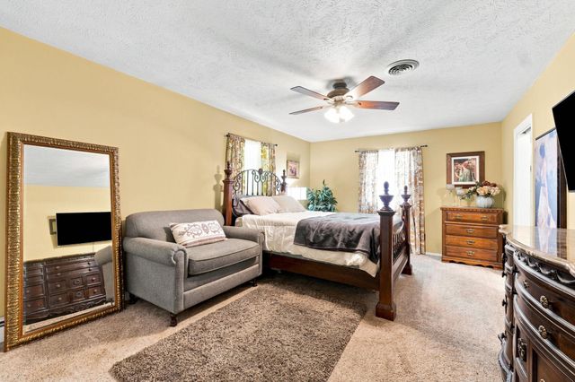 20181 Miller Road, South Bend, IN 46614