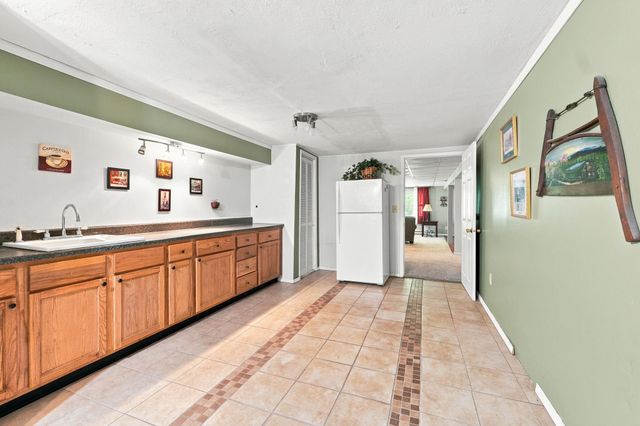 20181 Miller Road, South Bend, IN 46614
