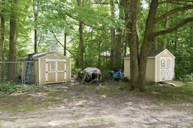 20181 Miller Road, South Bend, IN 46614