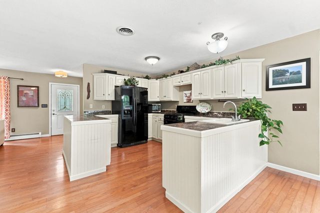 20181 Miller Road, South Bend, IN 46614
