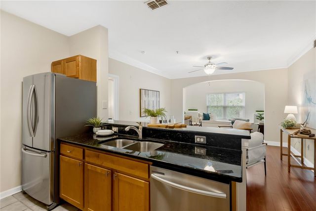 4207 S DALE MABRY HIGHWAY 2301, Tampa, FL 33611