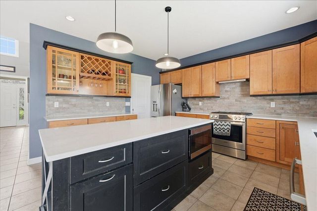 12460 Pennsylvania Place, Crown Point, IN 46307