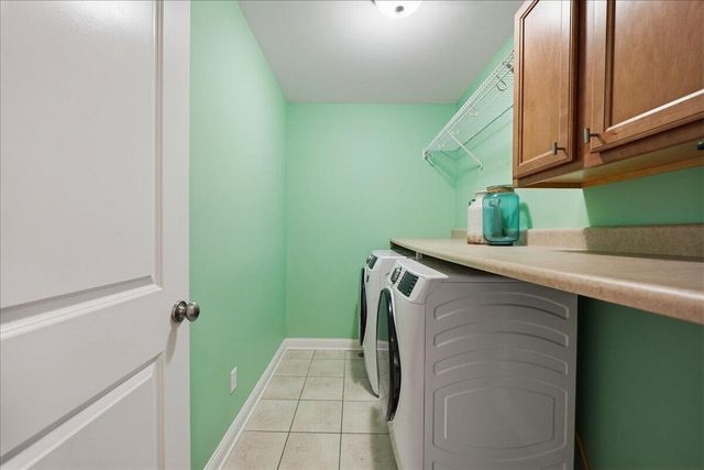 12460 Pennsylvania Place, Crown Point, IN 46307
