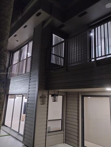 11843 SW 79th Ter, Miami, FL 33183