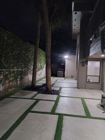 11843 SW 79th Ter, Miami, FL 33183