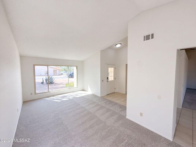 5310 W Grouse Way, Tucson, AZ 85742