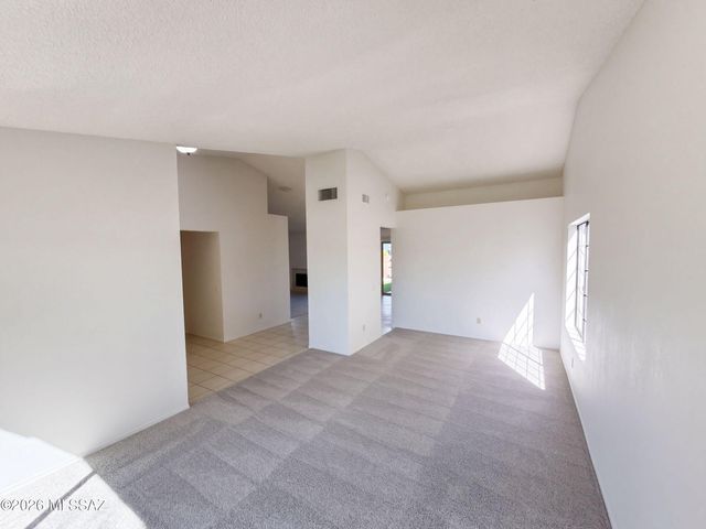 5310 W Grouse Way, Tucson, AZ 85742