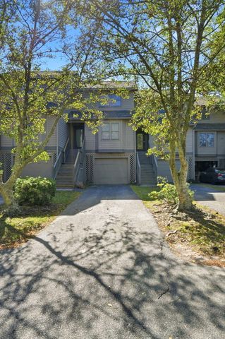 136 River Breeze Drive, Charleston, SC 29407