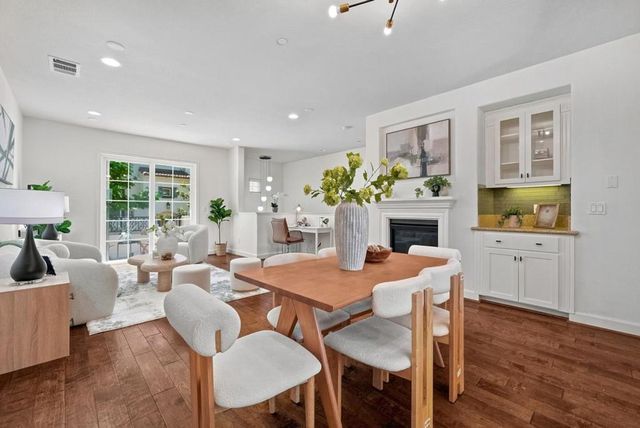 474 Kahlo Street, Mountain View, CA 94041