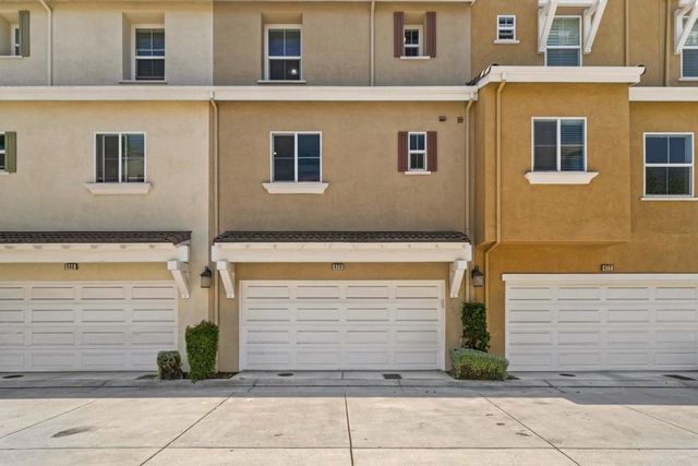 474 Kahlo Street, Mountain View, CA 94041