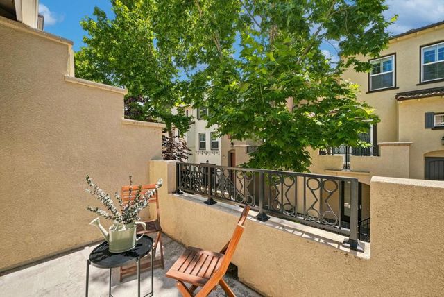474 Kahlo Street, Mountain View, CA 94041