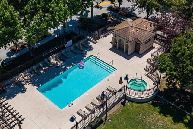 474 Kahlo Street, Mountain View, CA 94041