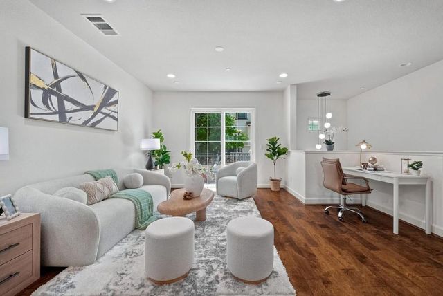 474 Kahlo Street, Mountain View, CA 94041